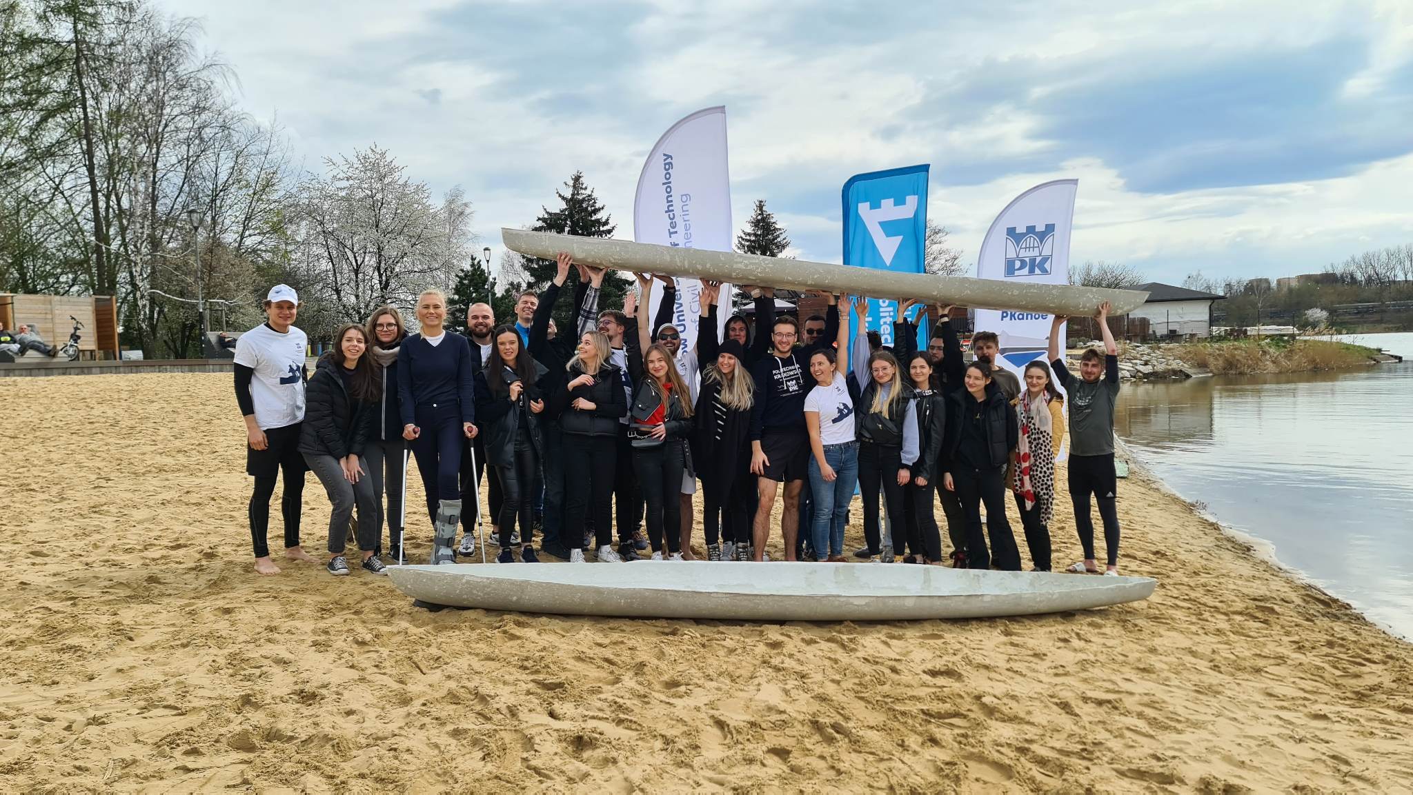 Betonowe kajaki studentów z Koła Naukowego Footprint w centrum uwagi