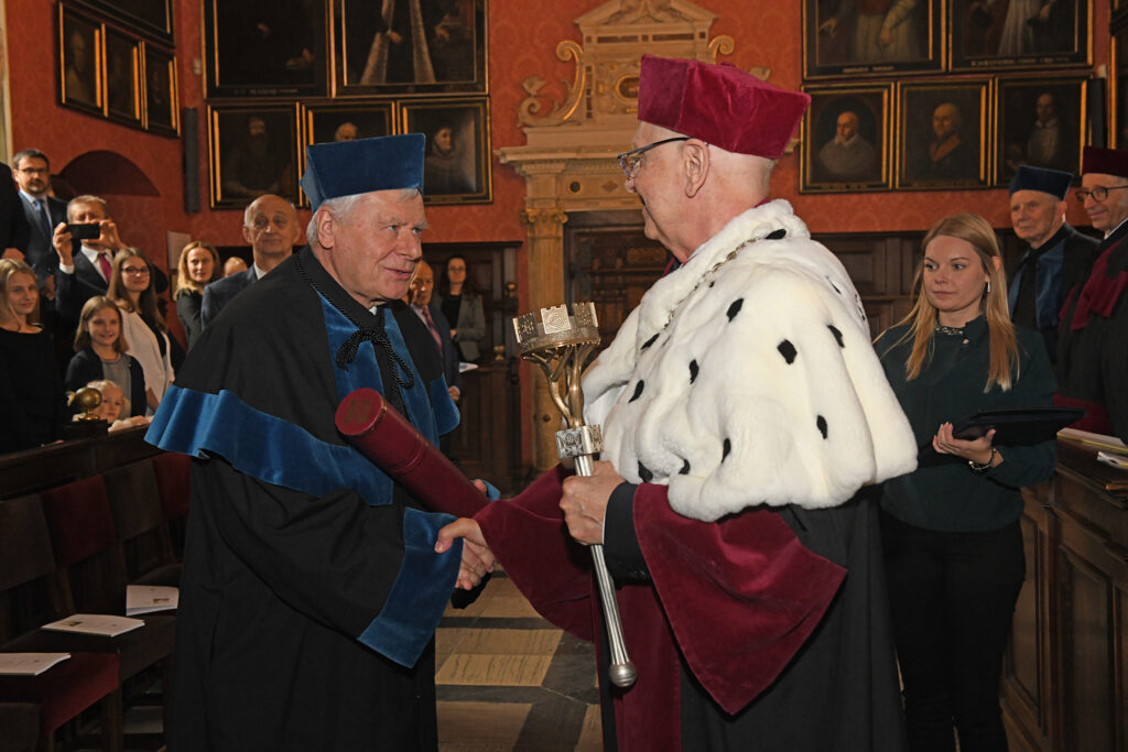 Nadanie prof. Józefowi Kuczmaszewskiemu tytułu doktora honoris causa Politechniki Krakowskiej