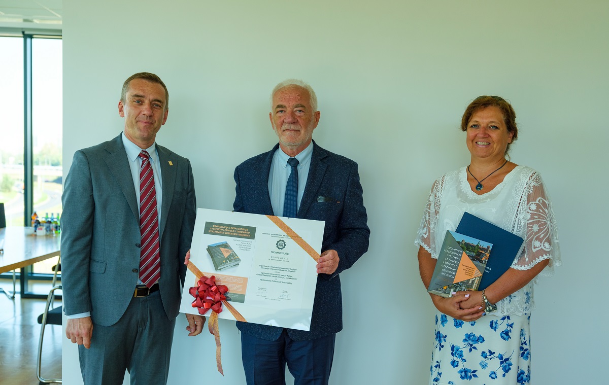 Wspólne projekty i nagrodzone publikacje – rozwija się współpraca PK z krakowskim MPO